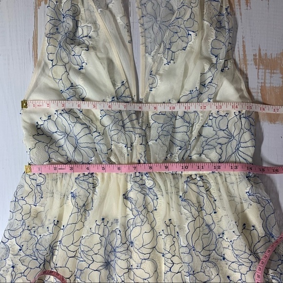 Alice McCall Clementine Formal Gown - Picture 11 of 16